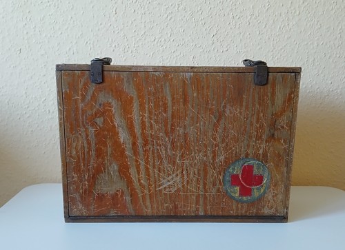 Verbandskasten holz antik - holz,